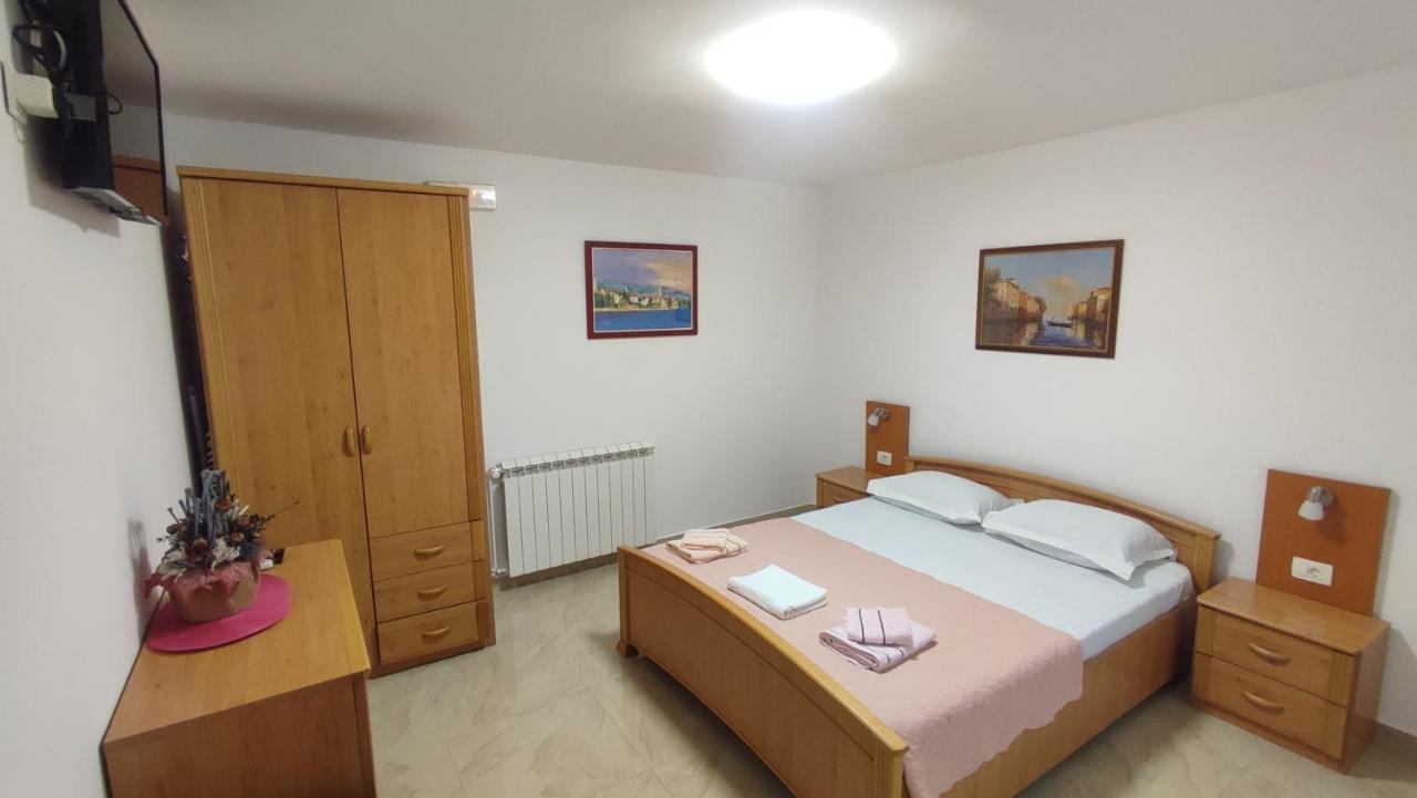 Apartments Familia Budva Exterior foto